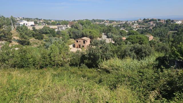 Terreno residencial en Venta en CL DEL LLORER 14MASSANES (GIRONA), -1 en Massanes