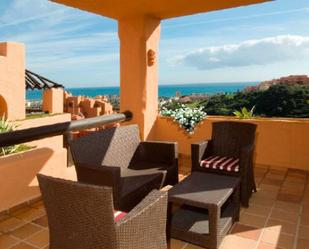 Terrassa de Apartament en venda en Manilva amb Aire condicionat, Calefacció i Jardí privat