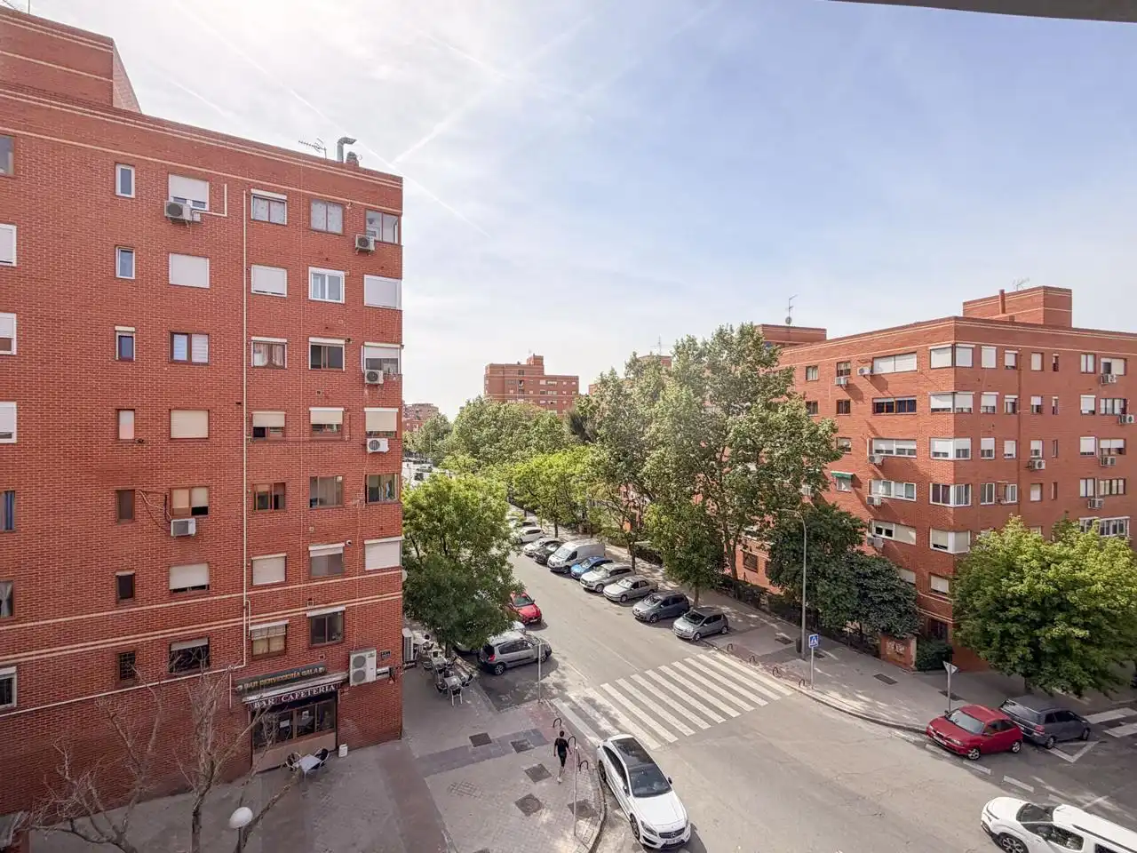 Vista exterior de Piso en venta en Madrid con Calefacción y Terraza