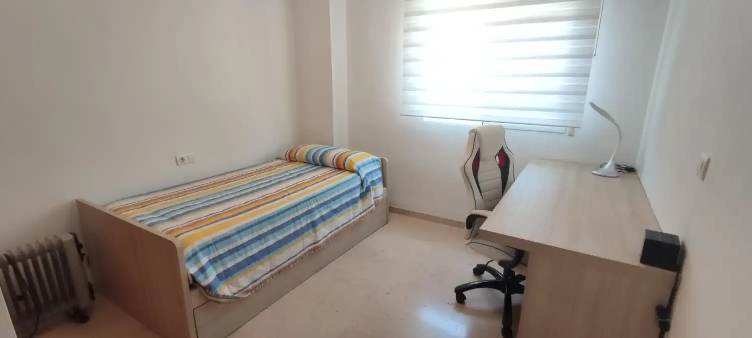 Bedroom of Flat for rent in Las Gabias  with Air Conditioner, Storage room and Furnished