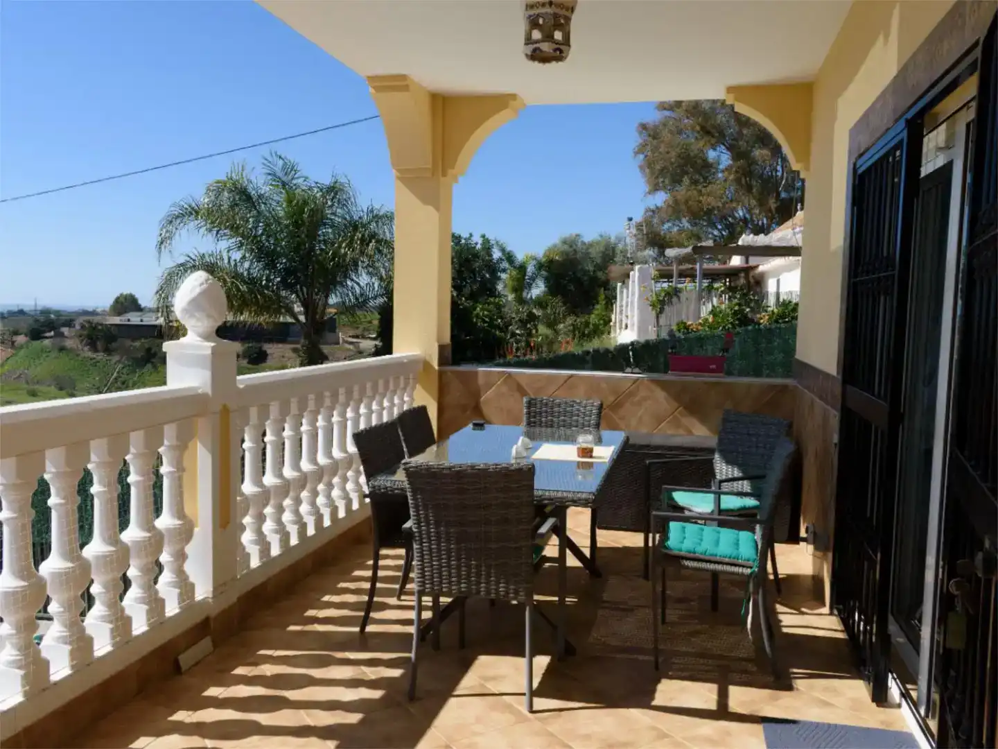Terraza de Piso en venta en Vélez-Málaga con Piscina y Balcón
