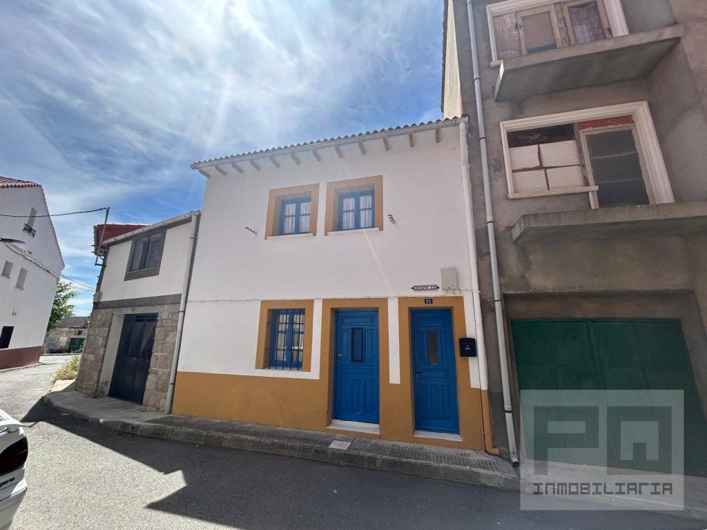 Vista exterior de Casa o chalet de alquiler en Las Navas del Marqués 