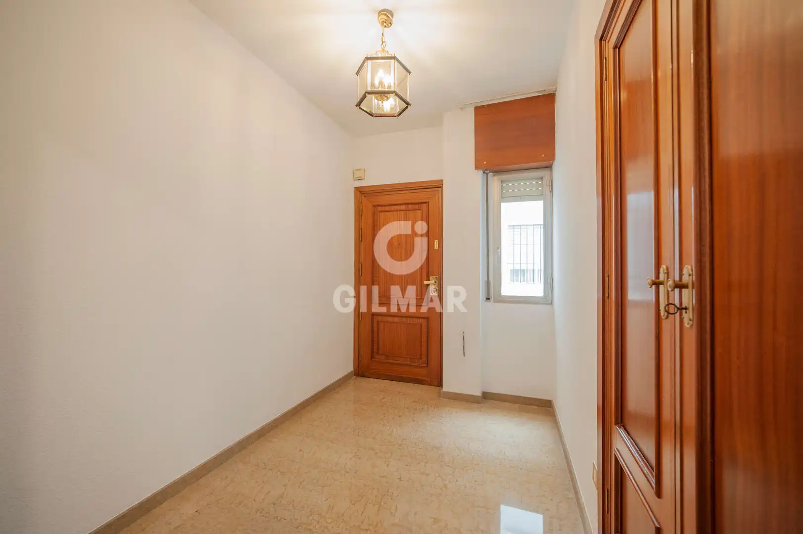 Piso de alquiler en Sevilla con Calefacción y Balcón