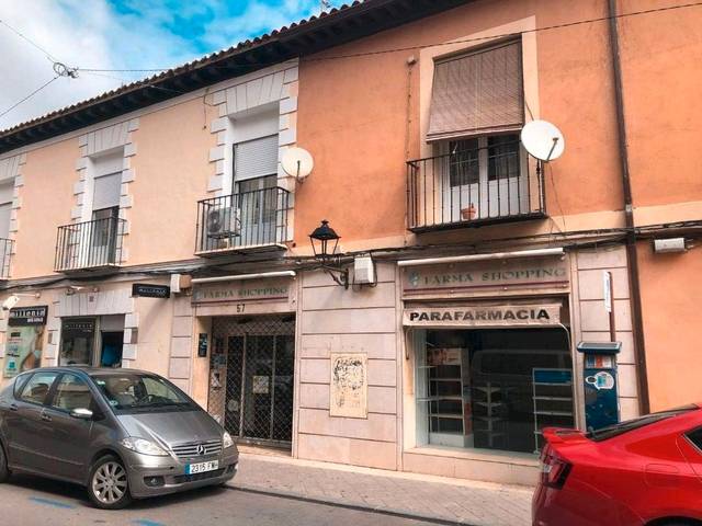 Local comercial en Alquiler en Calle de Abastos en Centro