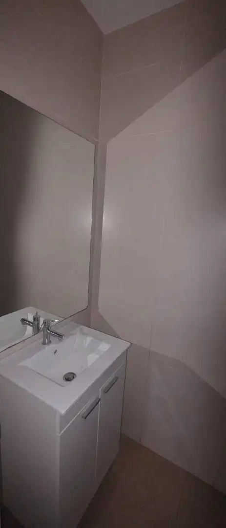 Baño de Piso en venta en Valencia con Jardín privado