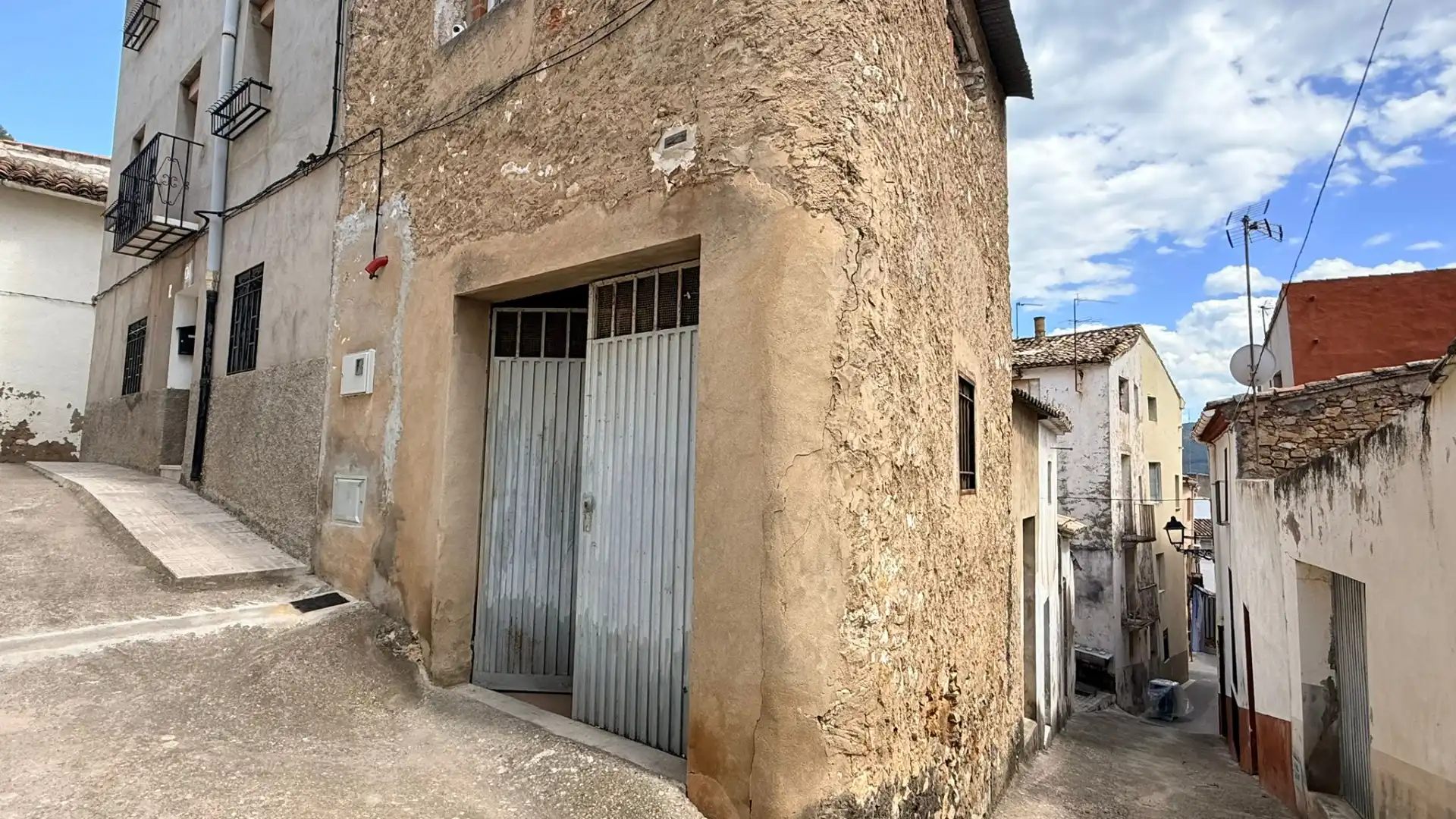 Vista exterior de Casa o chalet en venta en Fanzara con Trastero