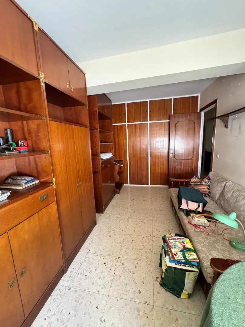 Dormitori de Pis en venda en Ferrol amb Balcó