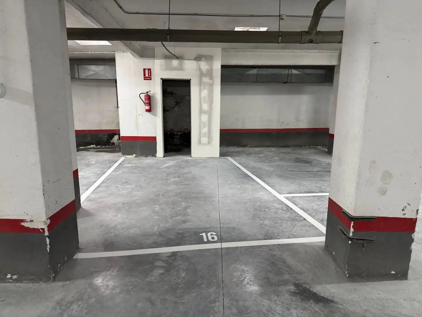 Parking of Garage for rent in A Coruña Capital 