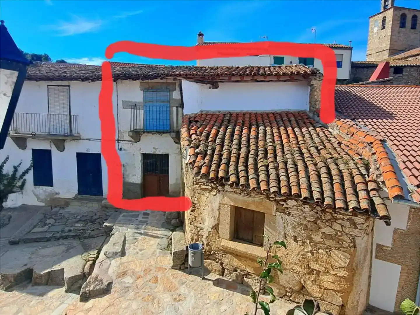 Vista exterior de Casa adosada en venda en Puente del Congosto amb Jardí privat i Balcó