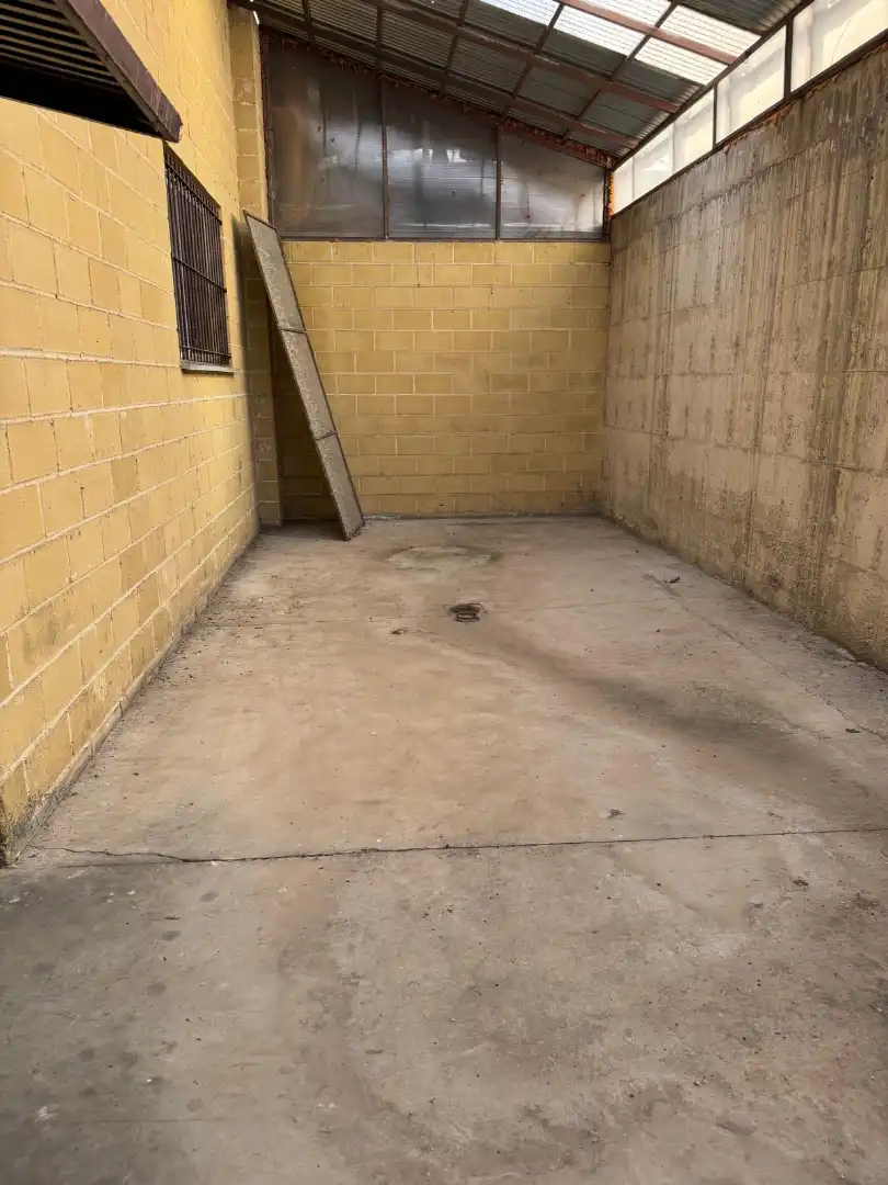 Nave industrial de alquiler en Becerril de la Sierra con Calefacción