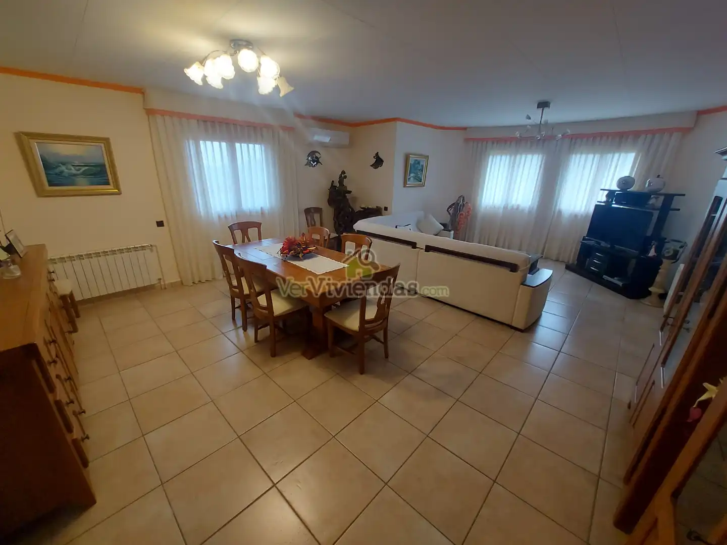 Menjador de Casa o xalet en venda en Vallirana amb Aire condicionat, Calefacció i Jardí privat