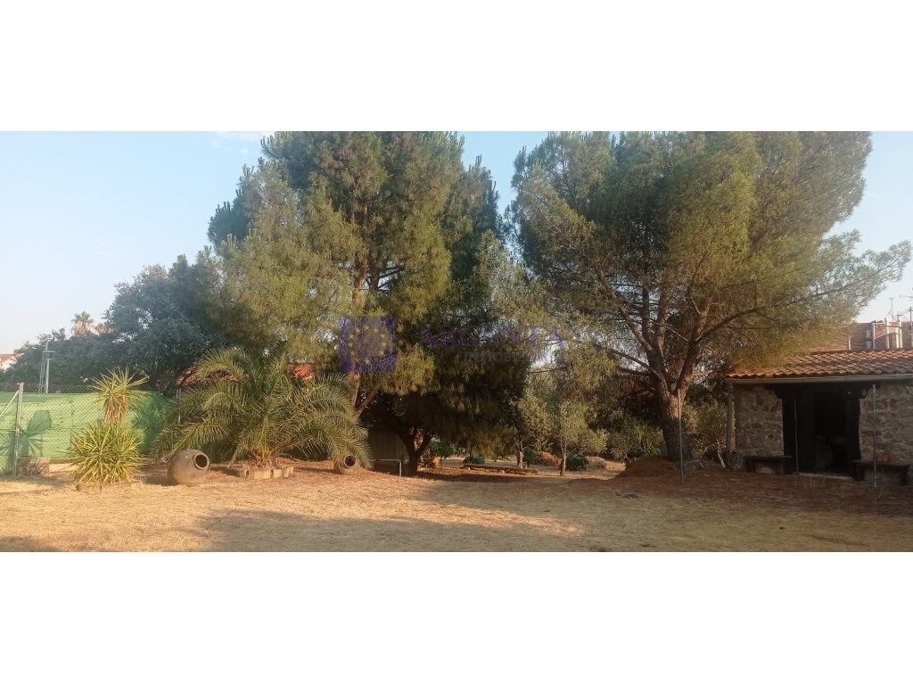 Finca rústica en venta en Malpartida de Cáceres