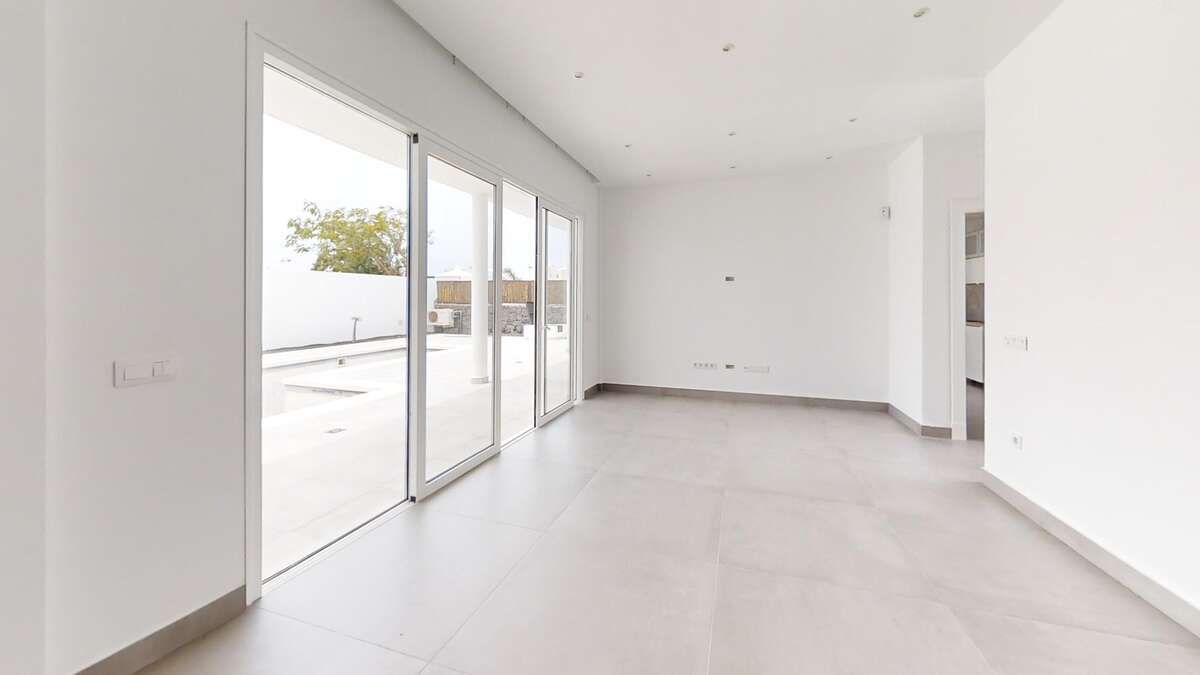 Casa o chalet en venta en Yaiza con Jardín privado, Terraza y Piscina