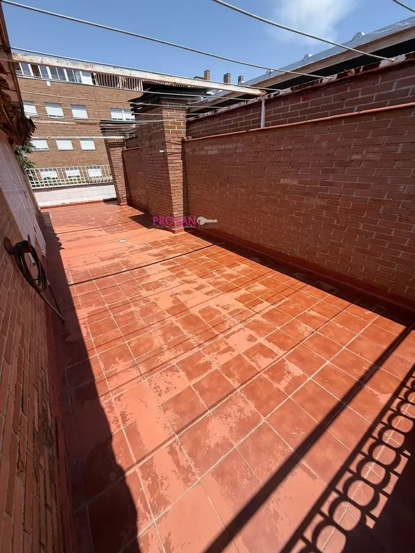 Terrassa de Casa adosada en venda en Torrejón de Ardoz amb Aire condicionat, Calefacció i Terrassa