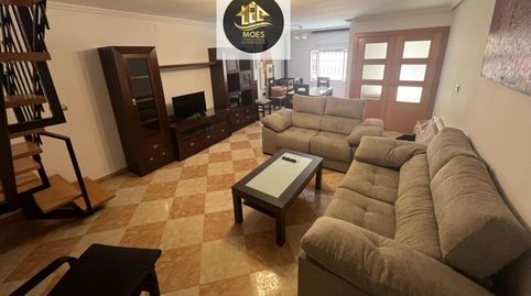 Foto 3 de Casa o xalet en venda a Alcantarilla - La Glorieta, Jaén Capital