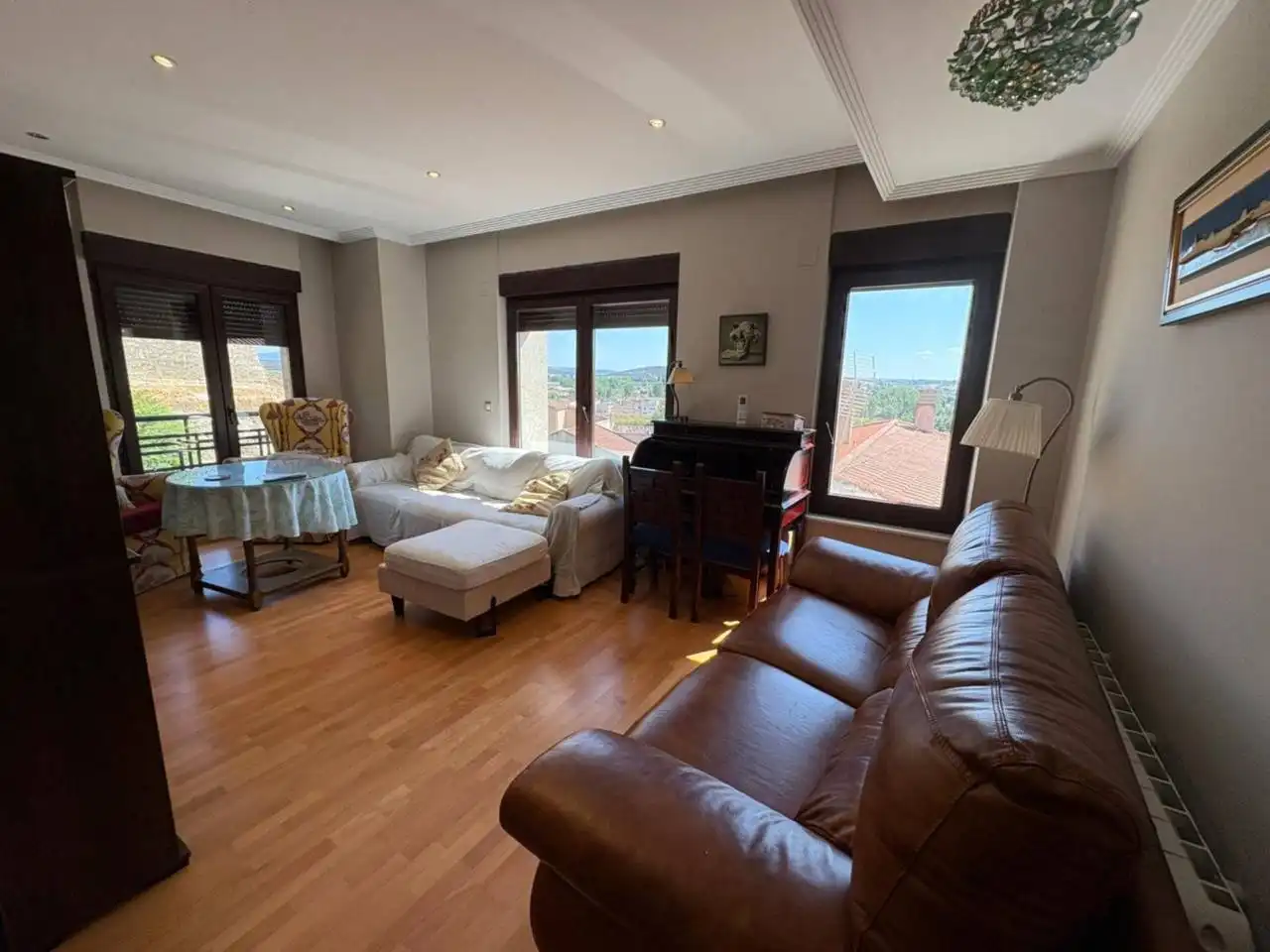 Sala de estar de Piso en venta en Ciudad Rodrigo con Aire acondicionado, Calefacción y Parquet