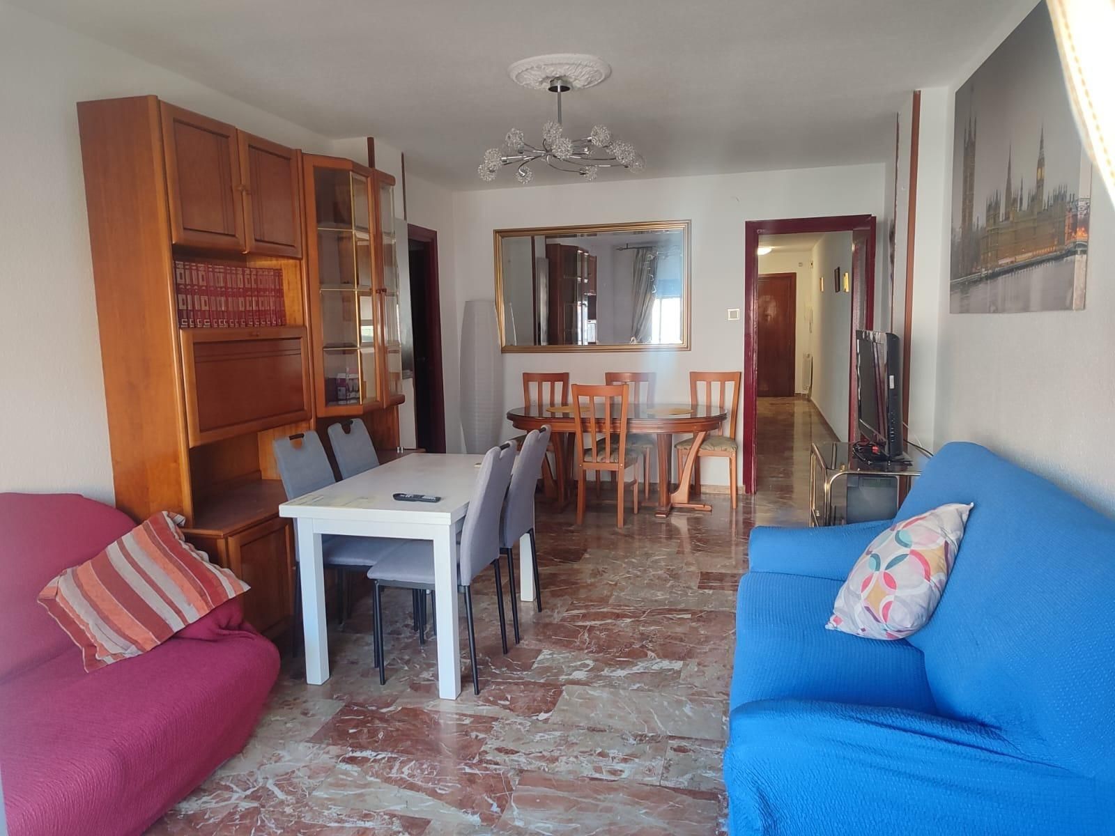 Menjador de Pis de lloguer en  Granada Capital