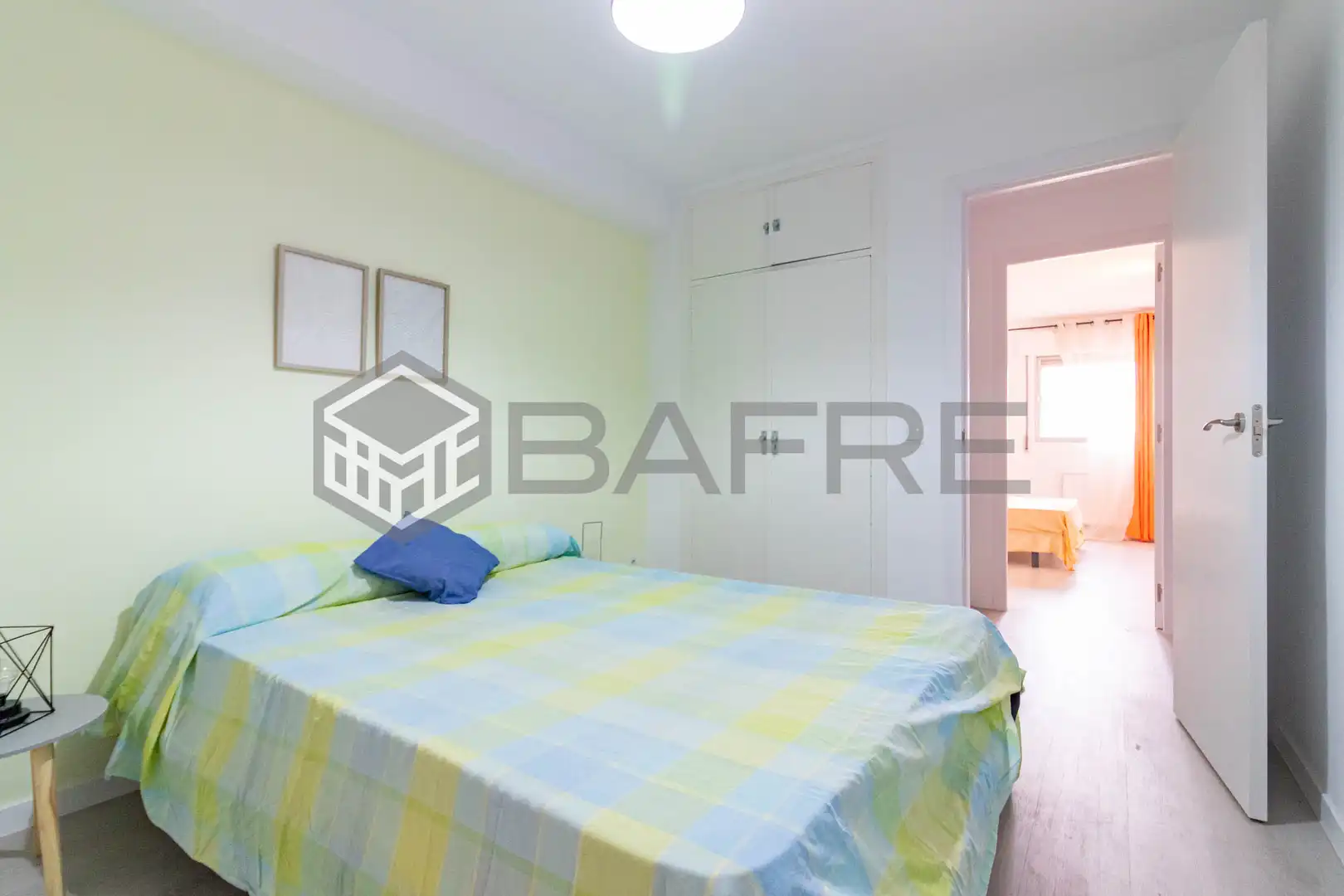 Flat for sale in Calle Adora, San Fermín