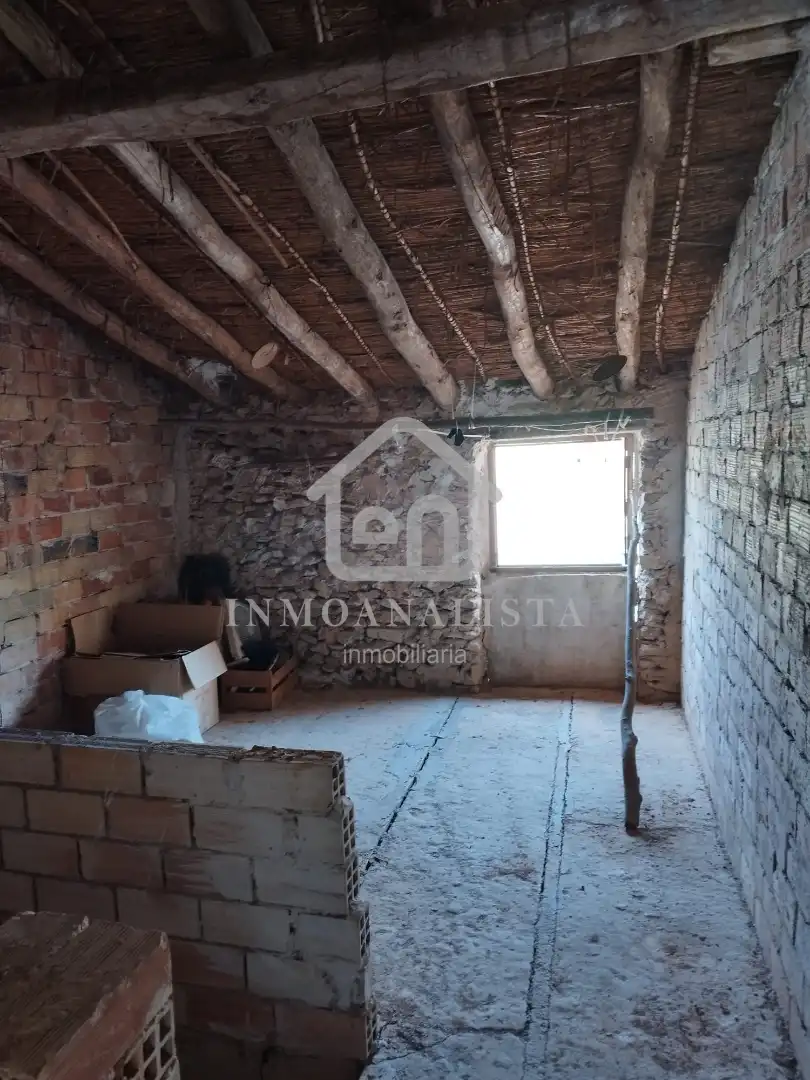 Houses for sale in Requena