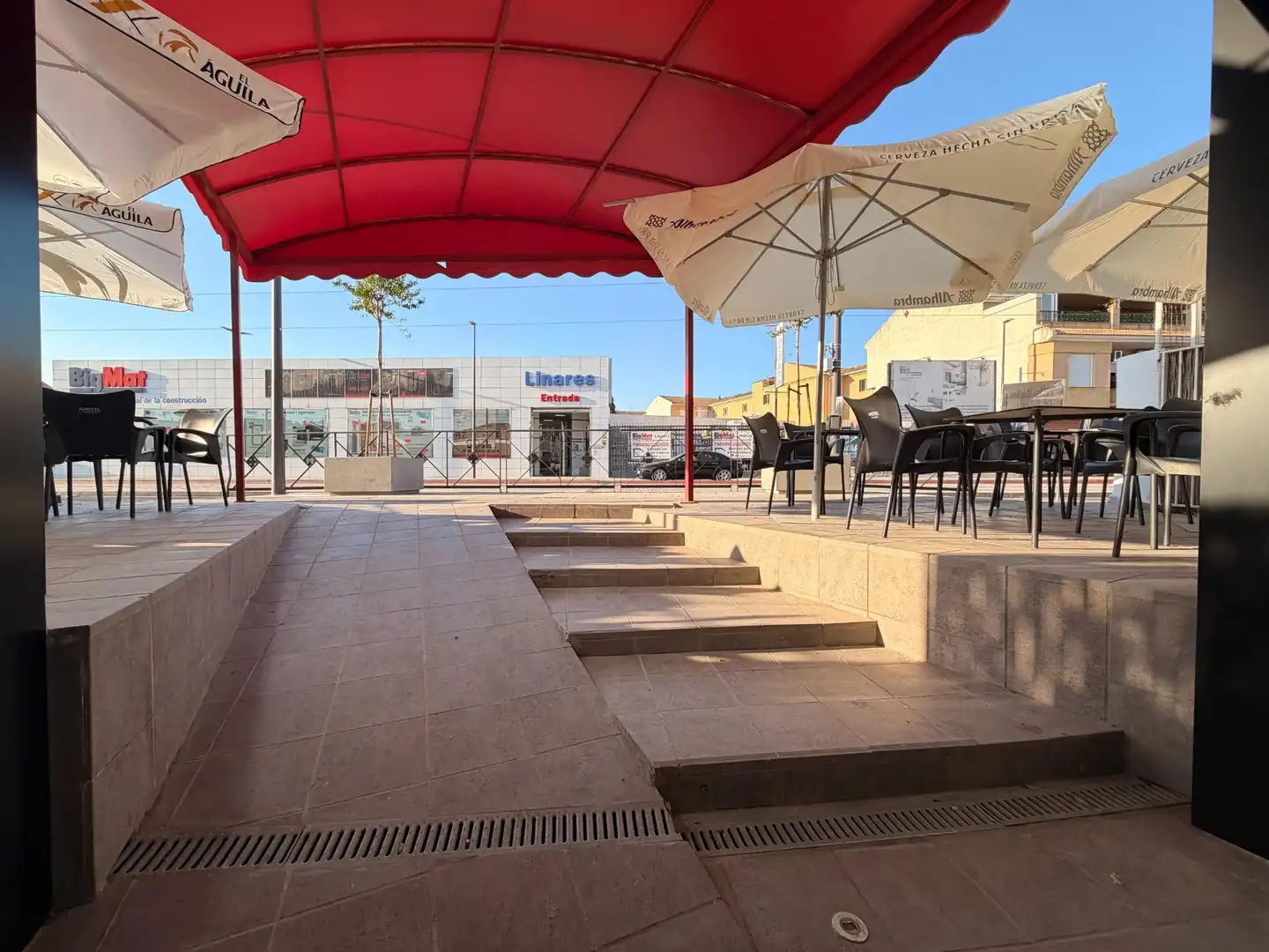 Terrace of Commercial properties for rent in Churriana de la Vega
