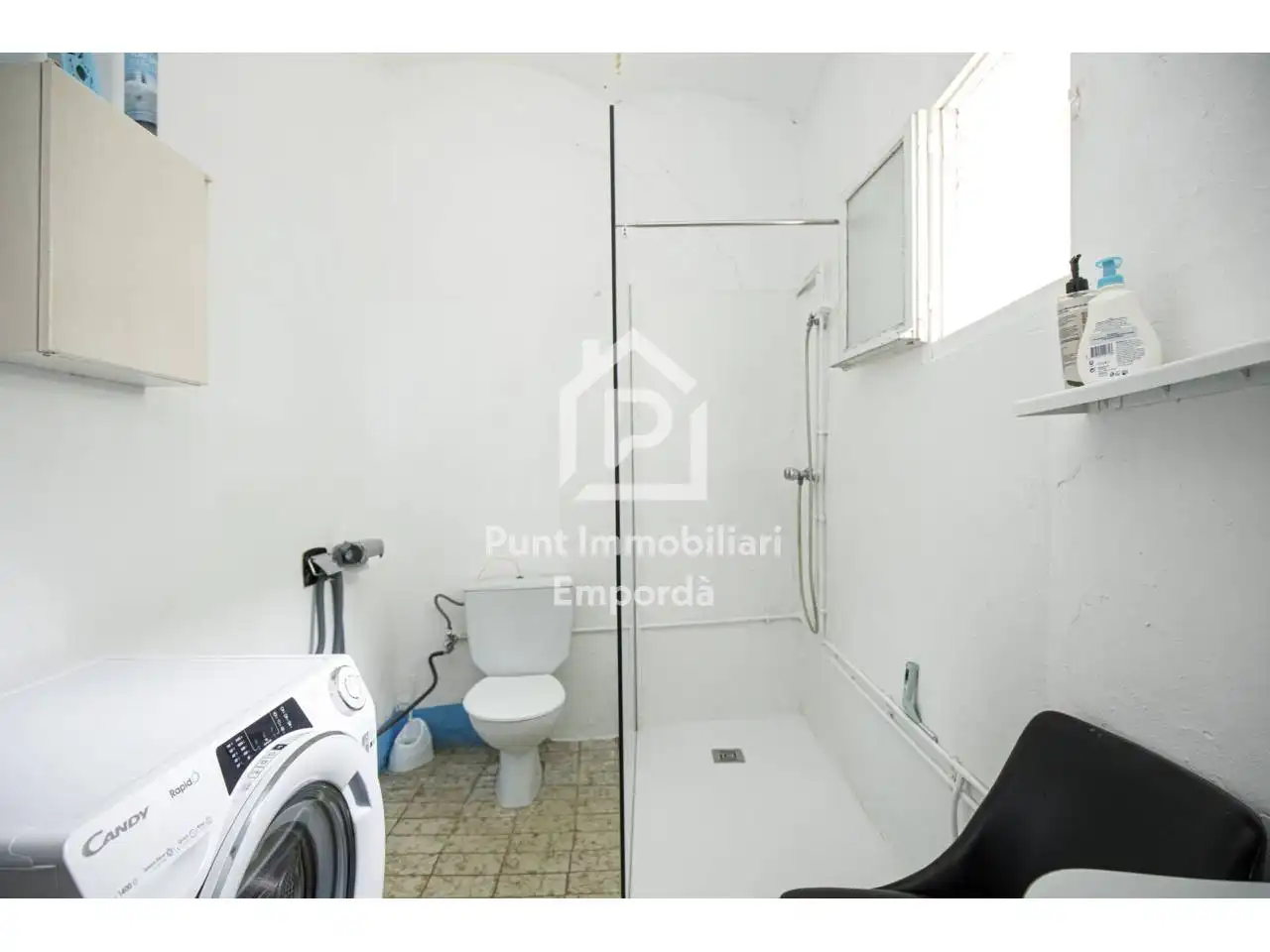 Baño de Finca rústica en venta en Palau de Santa Eulàlia con Jardín privado y Terraza