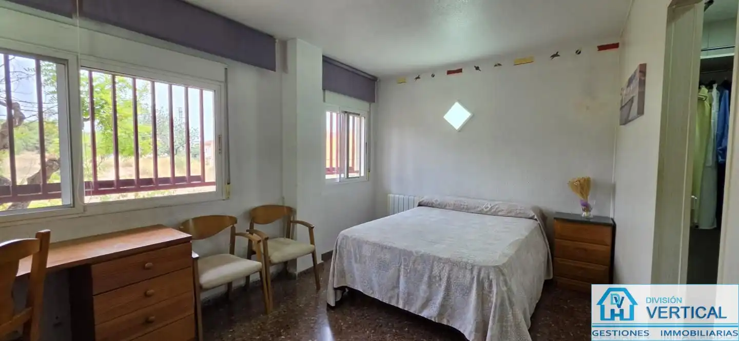 Bedroom of Ground floor for sale in Manises  with Storage room