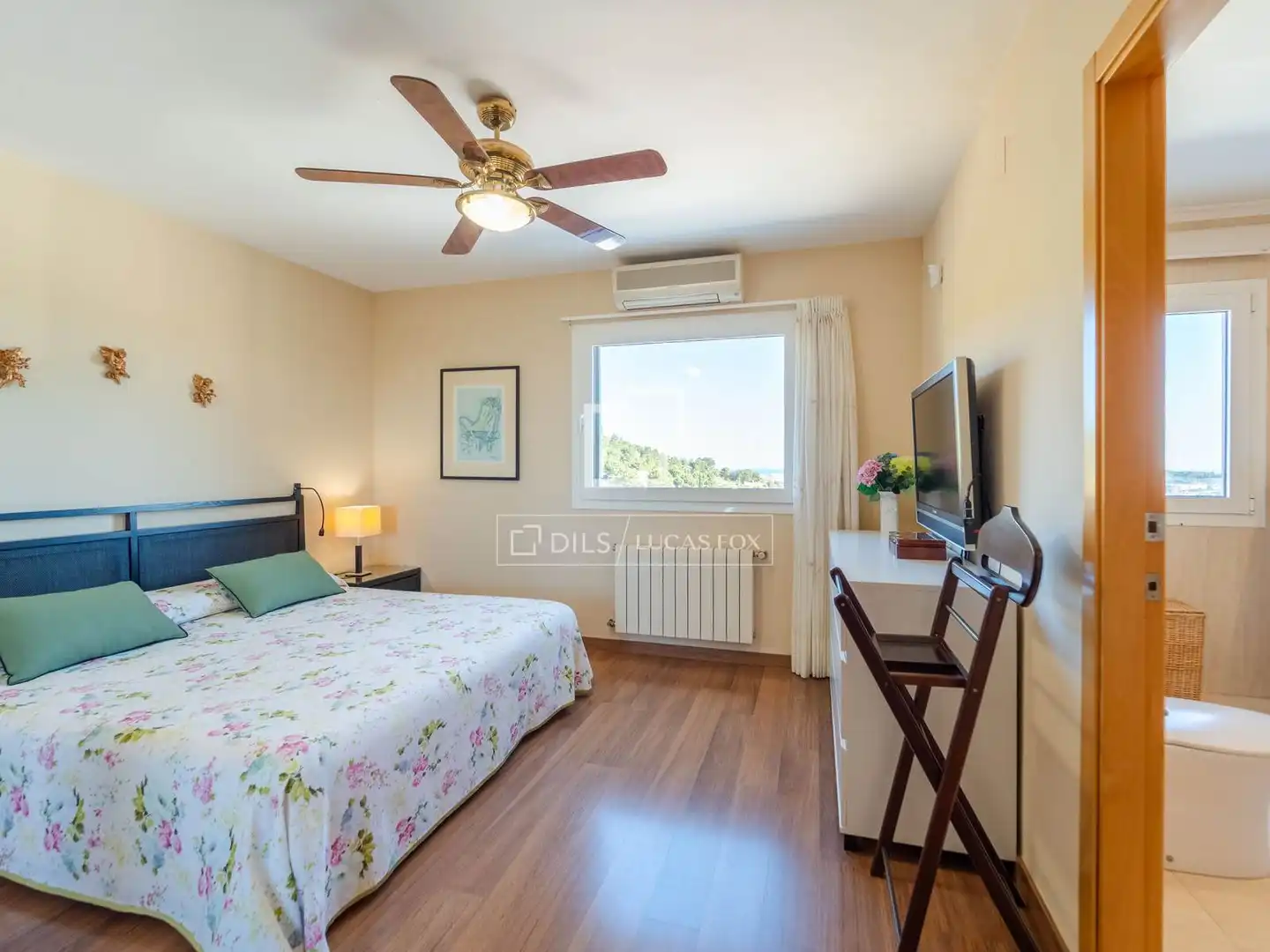 Bedroom of Houses for sale in Sagunto / Sagunt  with Air Conditioner, Heating and Private garden