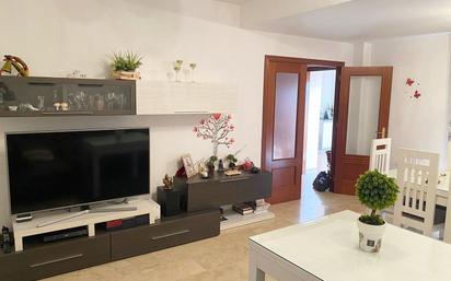 Living room of Single-family semi-detached for sale in Almodóvar del Río  with Air Conditioner and Balcony