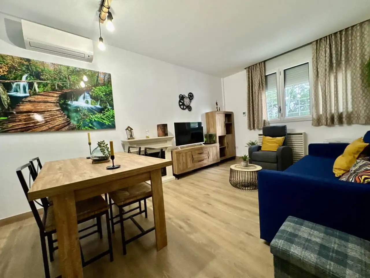 Sala d'estar de Pis en venda en La Roca del Vallès amb Aire condicionat, Calefacció i Jardí privat