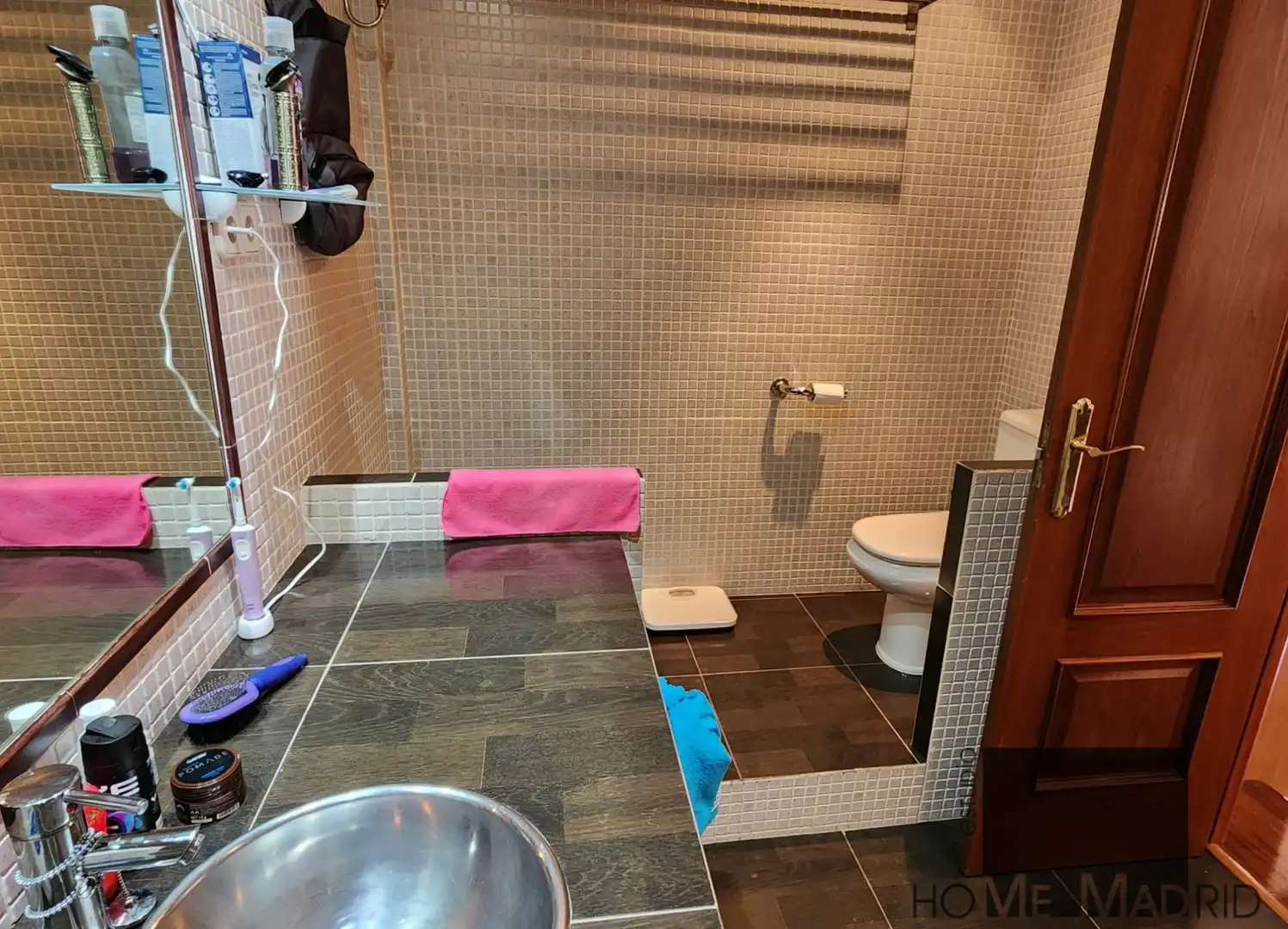 Bany de Dúplex de lloguer en Madrid amb Aire condicionat i Calefacció