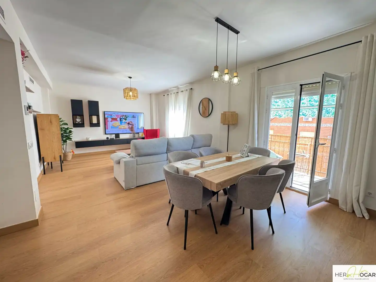 Sala d'estar de Pis en venda en Toledo amb Aire condicionat, Calefacció i Terrassa