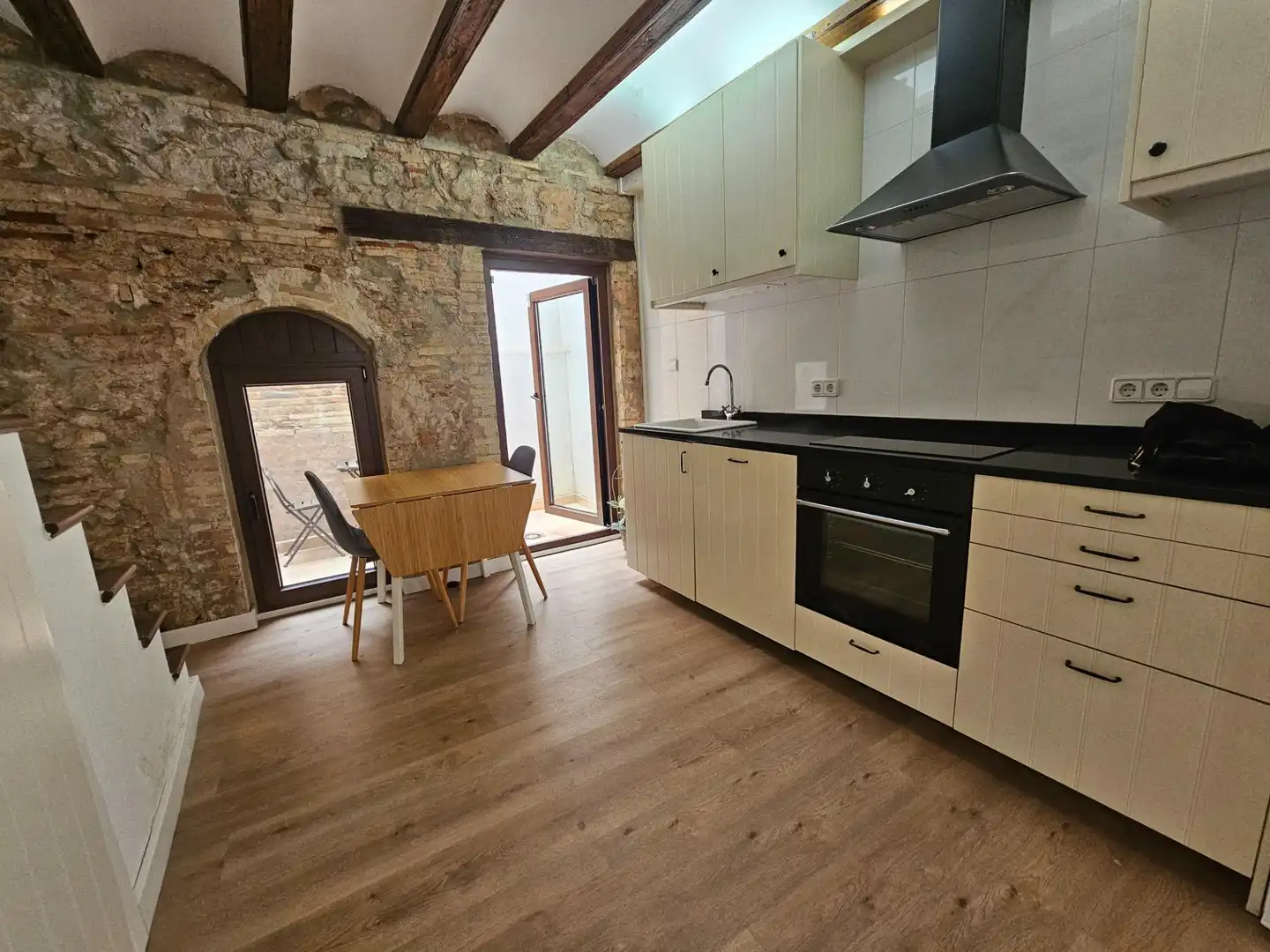 Cuina de Casa adosada en venda en Valencia amb Aire condicionat, Parquet i Terrassa