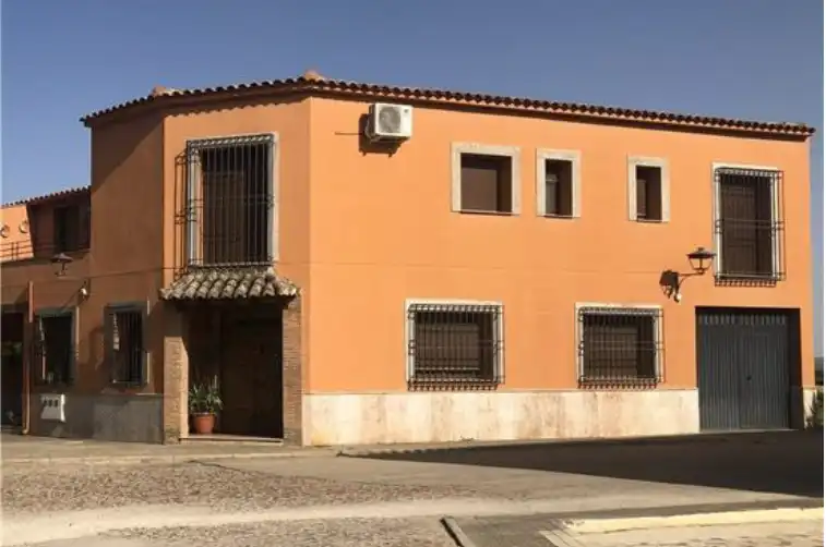 Terraced house for sale in Calle Nuestra Señora de las Mercedes, imagen 3