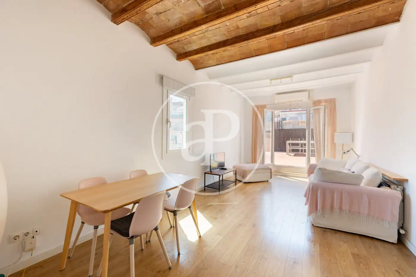 Exterior view of Attic for sale in Barcelona  with Air Conditioner, Heating and Terrace