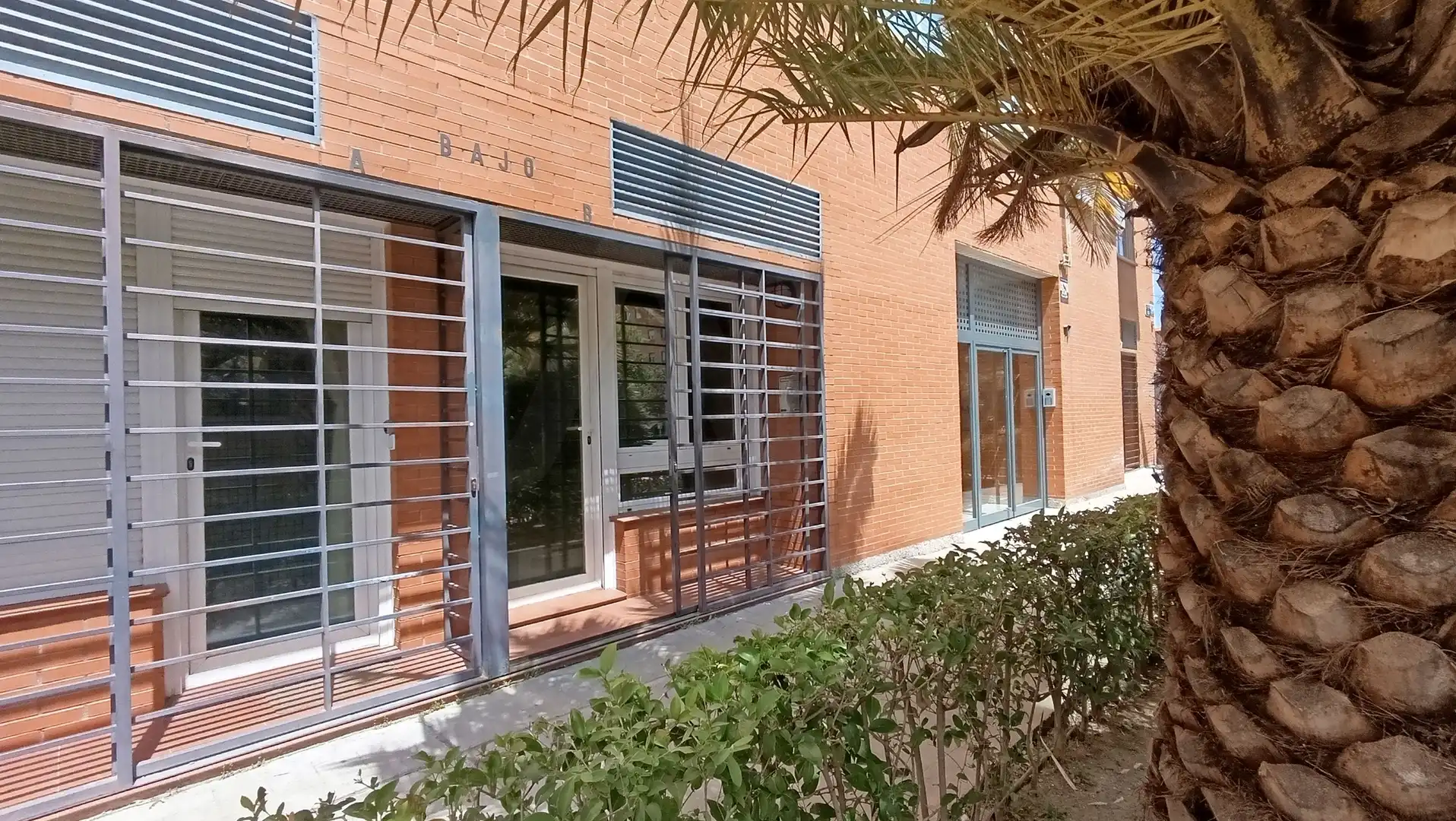 Außenansicht von Wohnung zur Miete in Madrid mit Klimaanlage und Heizung