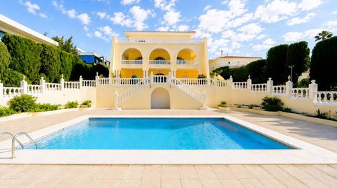 Foto 2 de Casa o chalet en venta en C. de España, Hacienda Torrequebrada, Benalmádena