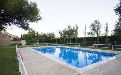 Swimming pool of Single-family semi-detached to rent in  Zaragoza Capital  with Air Conditioner, Swimming Pool and Balcony