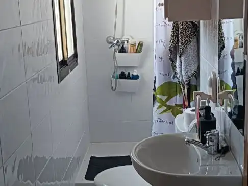 Baño de Piso en venta en Tarazona con Aire acondicionado