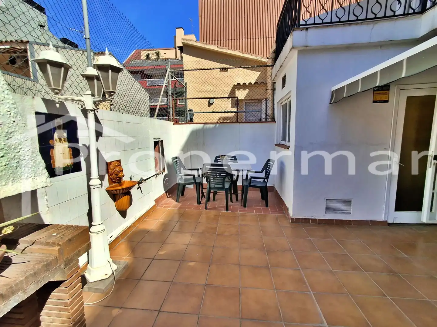 Terrassa de Casa adosada en venda en Granollers amb Aire condicionat i Traster