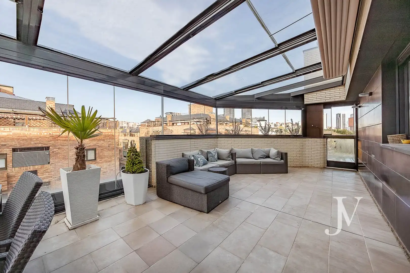 Attic for sale in Valdezarza