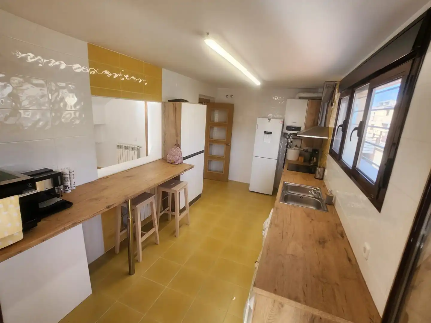 Cuina de Casa o xalet en venda en Noez amb Terrassa i Traster