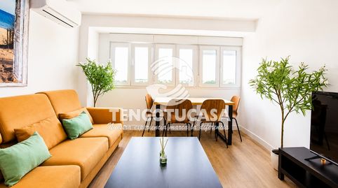 Foto 4 de Piso en venta en Calle y Travesía del Poeta Blas de Otero, 11, Ventas, Madrid Capital