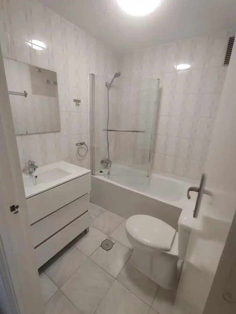 Baño de Ático de alquiler en Torrevieja