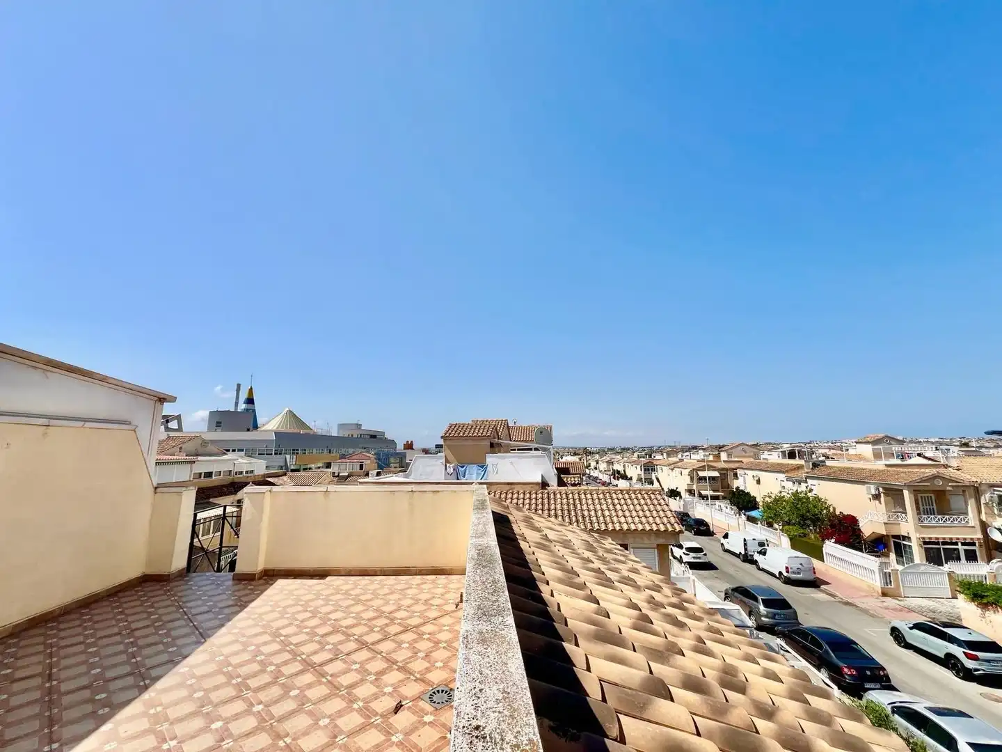 Vista exterior de Casa o chalet en venta en Torrevieja con Jardín privado, Terraza y Trastero