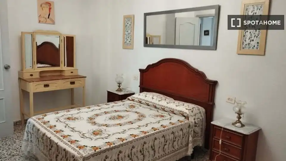 Habitación de Apartamento para compartir en Dúrcal con Aire acondicionado, Terraza y Amueblado