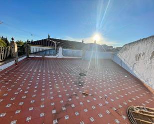 Exterior view of House or chalet for sale in Gines  with Heating, Private garden and Parquet flooring