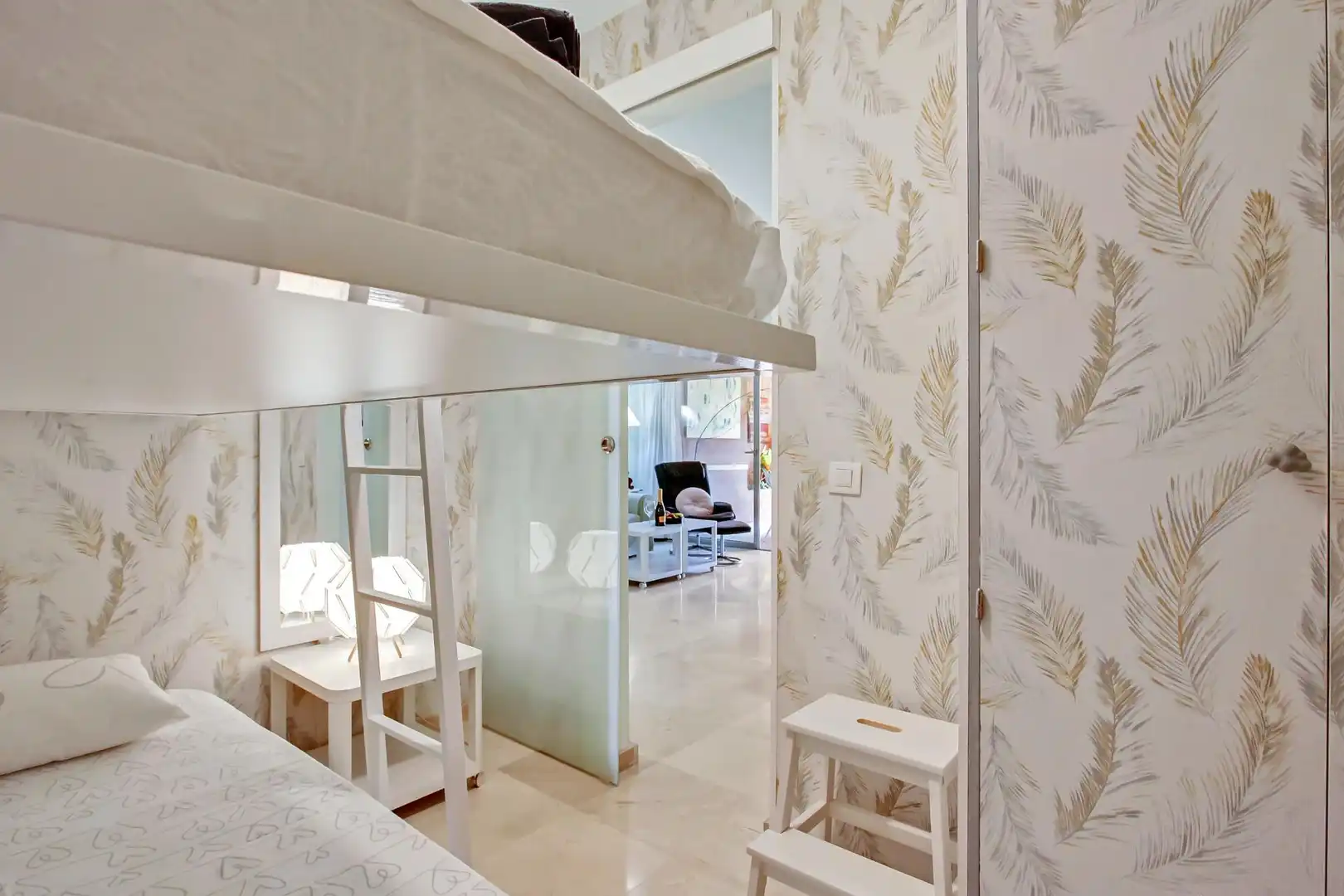 Habitación de Apartamento de alquiler en Arona con Terraza, Amueblado y Piscina comunitaria