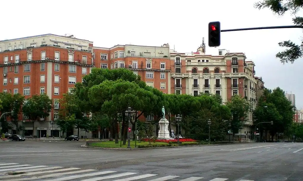 Exterior view of Office for rent in Madrid  with Air Conditioner, Heating and Storage room