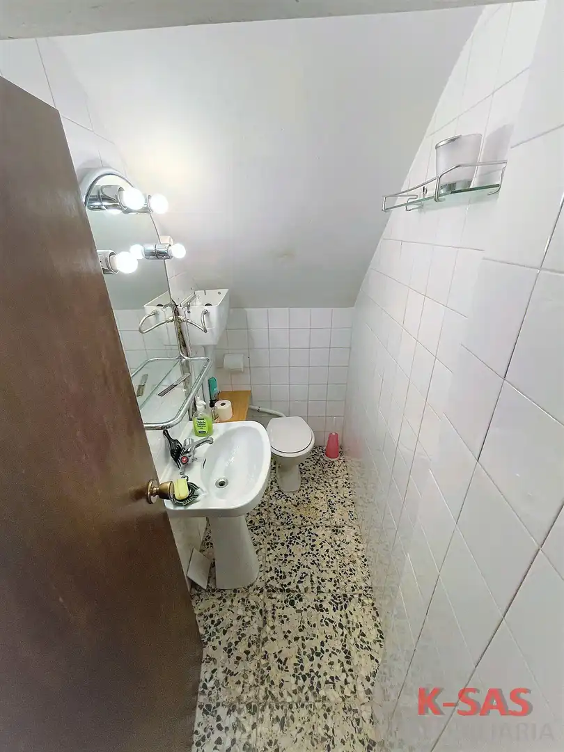 Bany de Casa o xalet en venda en Aldeire amb Moblat i Balcó
