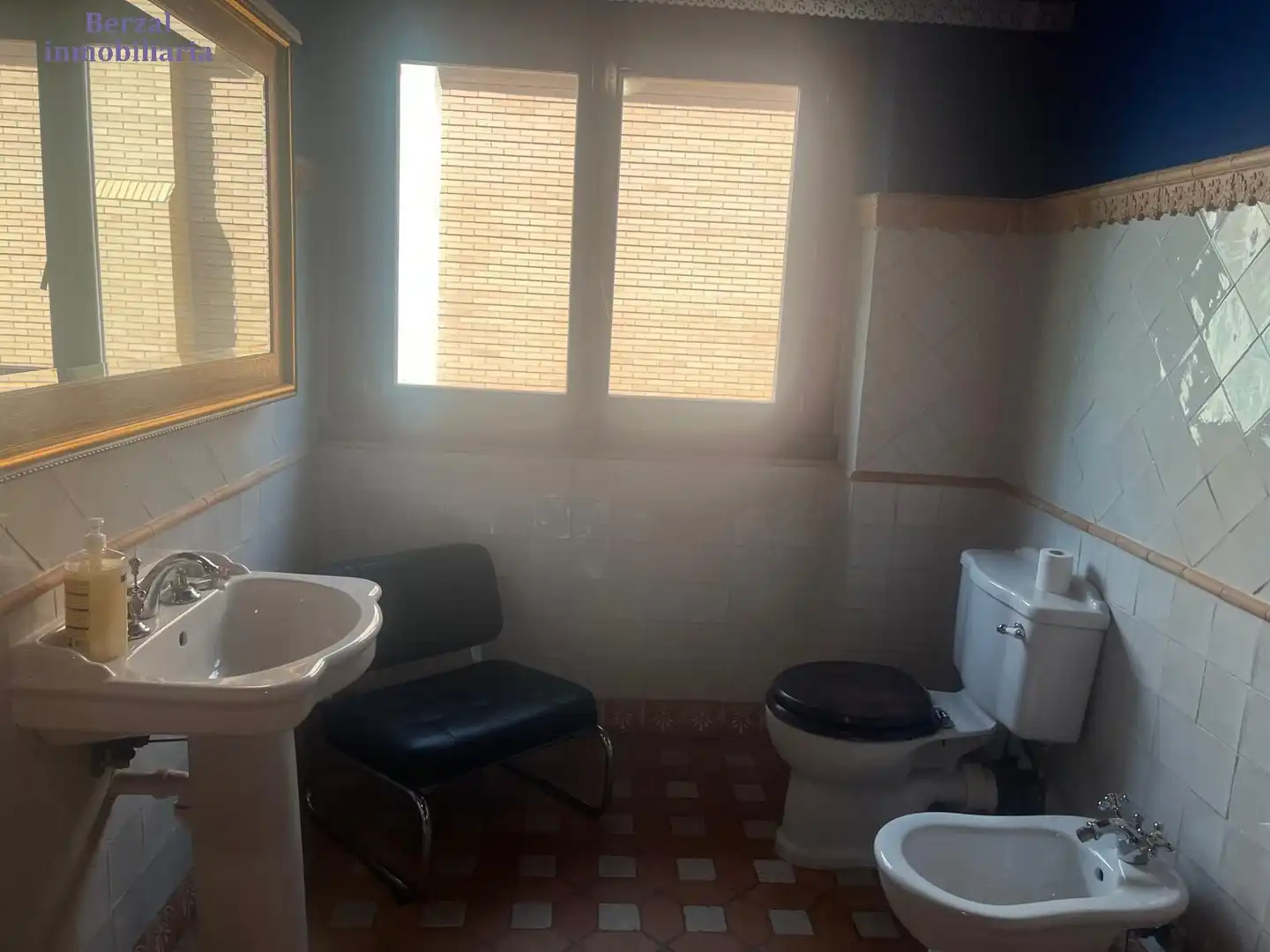 Detached house with garden for sale in Calle de Valle del Oja, imagen 48